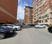 2-комн, 80кв м, этаж 8/13 проспект Омарова, 7