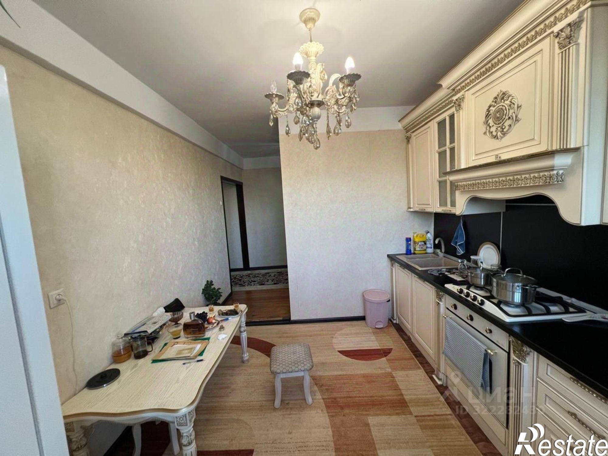 Купить квартиру за 10 000 000 рублей на Махачкала