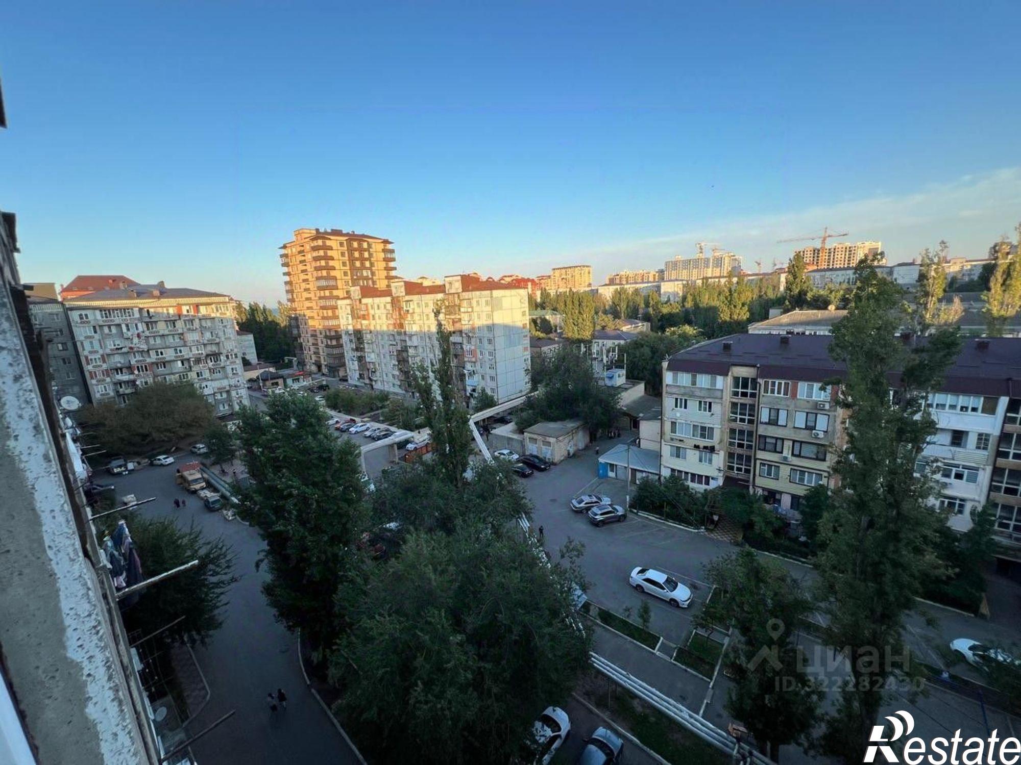 Купить квартиру за 10 000 000 рублей на Махачкала