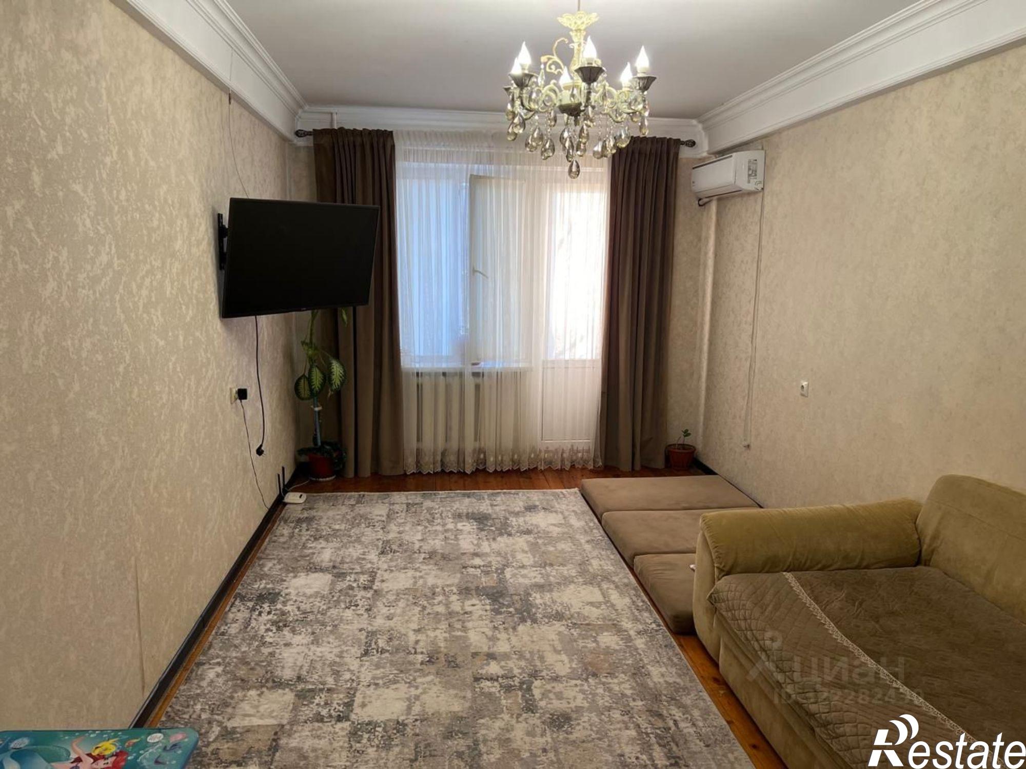 Купить квартиру за 10 000 000 рублей на Махачкала