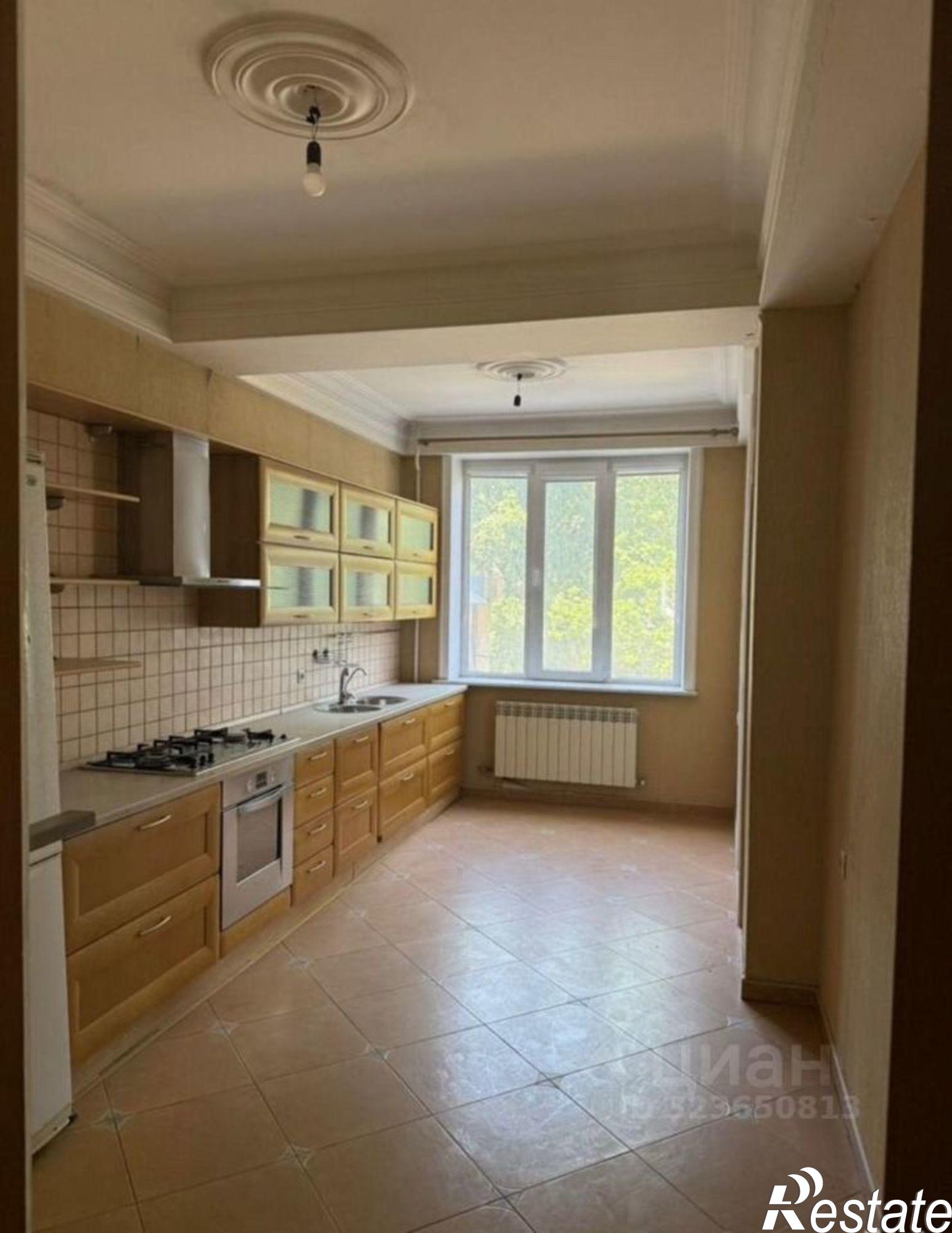 Купить квартиру за 23 500 000 рублей на Махачкала