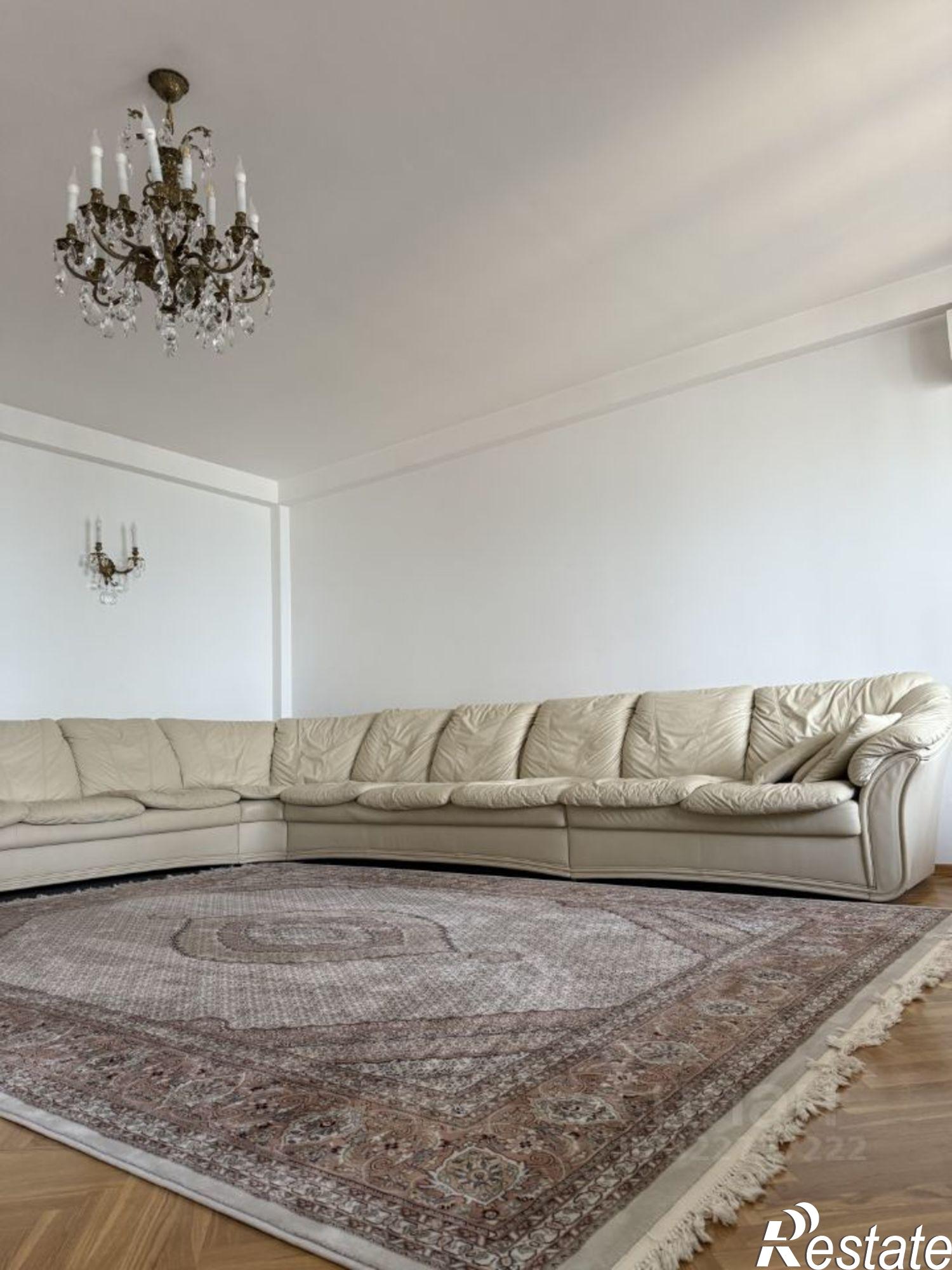 Купить квартиру за 23 500 000 рублей на Махачкала