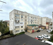 2-комн, 53кв м, этаж 3/5 улица Оскара, 22