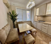 2-комн, 50кв м, этаж 1/12 ул Каммаева, 25