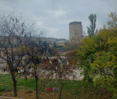 2-комн, 43кв м, этаж 3/5 улица Расулбекова, 13