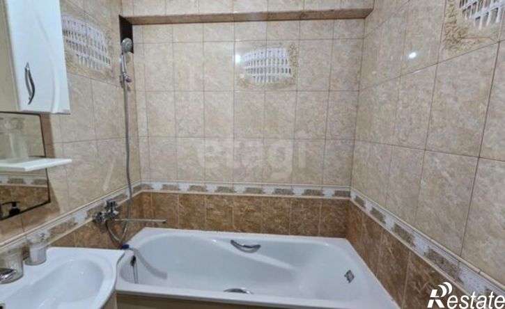 4-комн квартира ул Буйнакского, 109,  д. 109