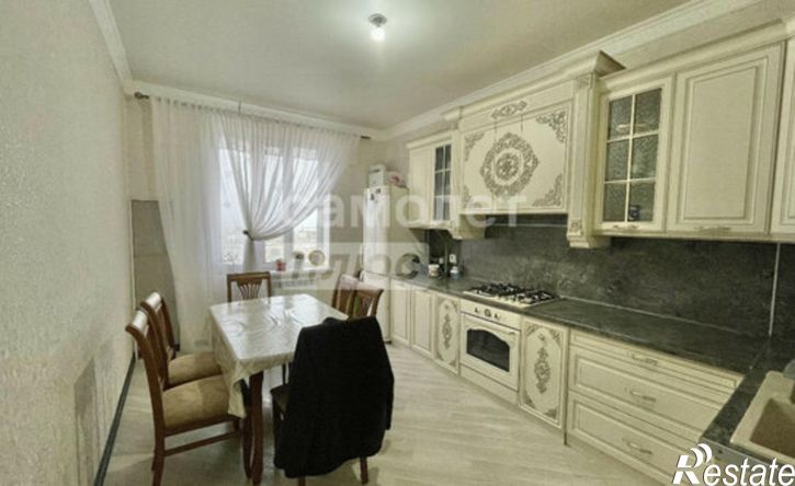 3-комн квартира Махачкала, улица Каммаева, 20А