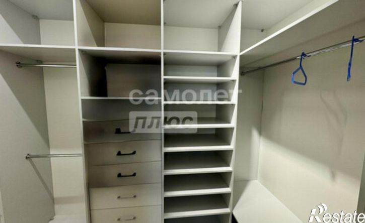 3-комн квартира Каспийск, Молодёжная улица, 4А