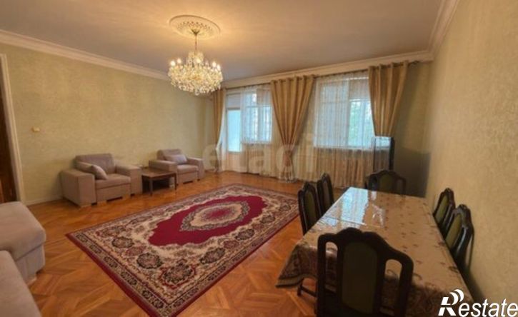 3-комн квартира Махачкала, улица Гагарина, 118В