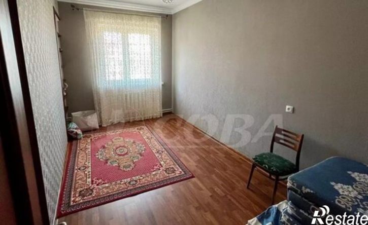 4-комн квартира Каспийск, улица Амет-хан Султана, 10