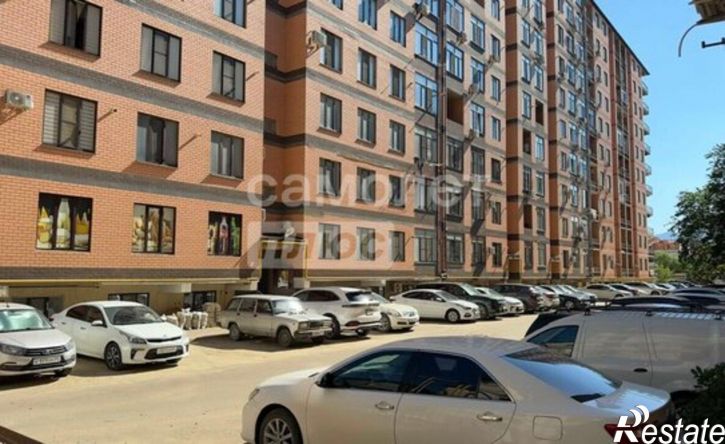 3-комн квартира Махачкала, улица Ибрагимовой, 2Бк3