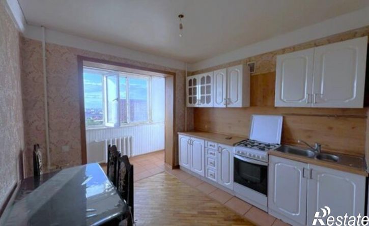 2-комн квартира Махачкала, улица Героев Дагестана, 18