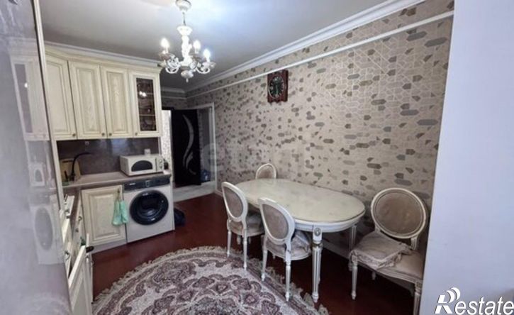3-комн квартира Каспийск, проспект М. Омарова, 4