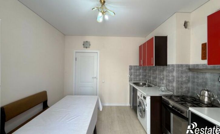 3-комн квартира Дербент, Строительная улица, 3Ю