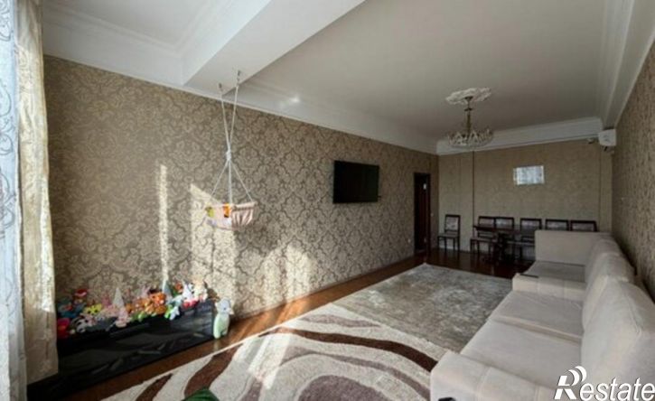 2-комн квартира Махачкала, улица Хуршилова, 7Ак2