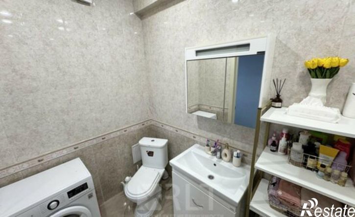 2-комн квартира Махачкала, улица Хизроева, 81к1