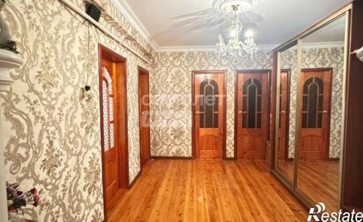 3-комн квартира Махачкала, улица Айвазовского, 8