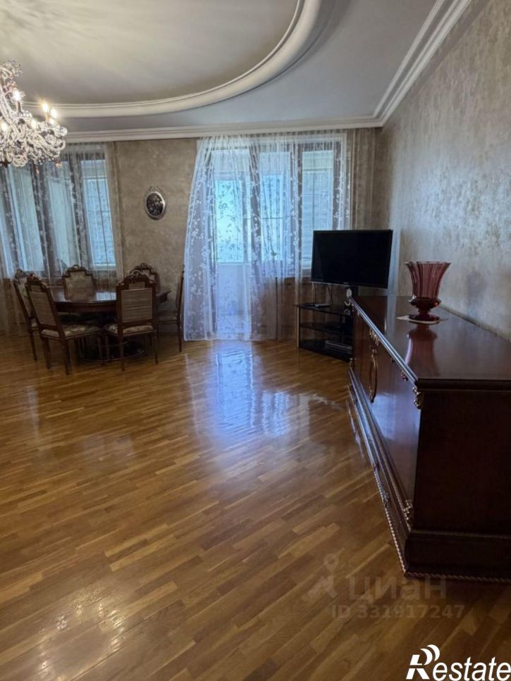 3-комн квартира Махачкала