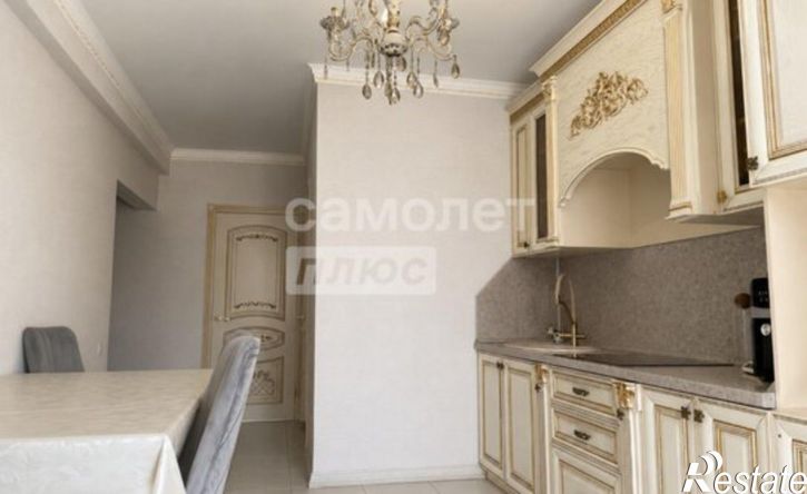 3-комн квартира Каспийск, проспект Акулиничева, 13А