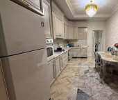 2-комн, 95кв м, этаж 4/10 ул Кадарская, 40