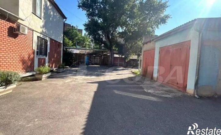 2-комн квартира Махачкала, улица Братьев Нурбагандовых, 24