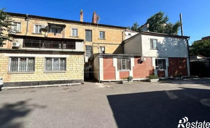 2-комн квартира Махачкала, улица Братьев Нурбагандовых, 24