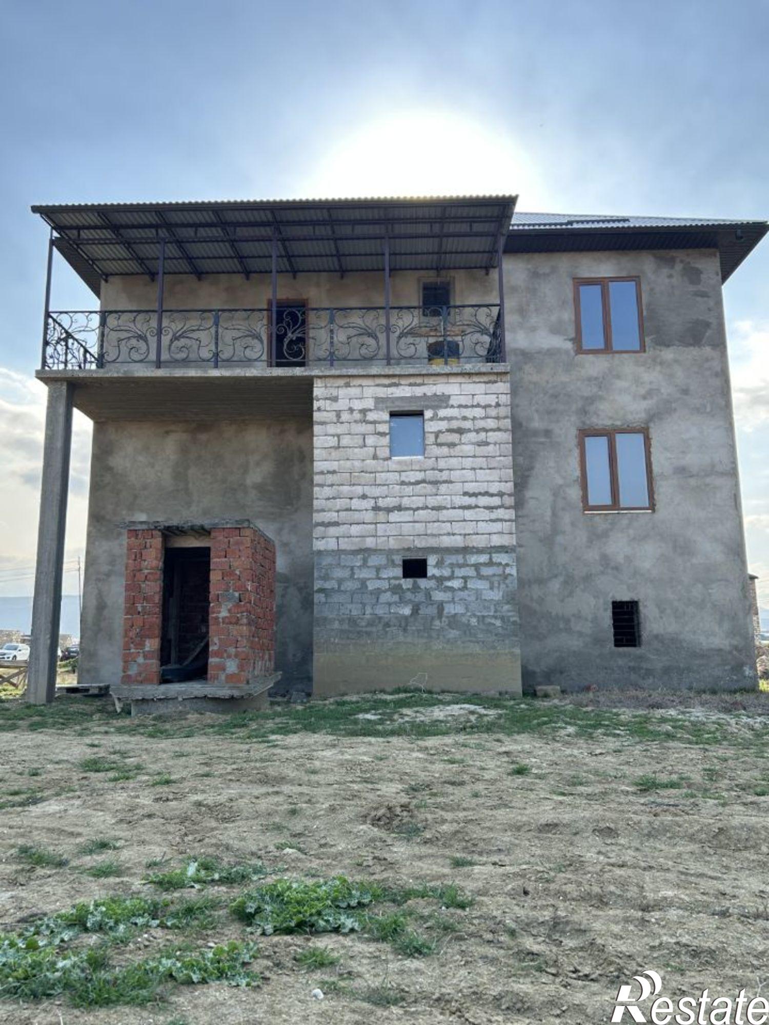 Купить дачу, дом, коттедж за 9 500 000 рублей на ул Воронкина, 47