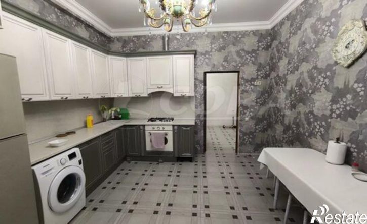 3-комн квартира Махачкала, улица Юсупова, 84к1