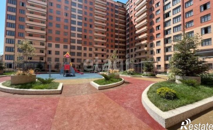 3-комн квартира Каспийск, проспект Акулиничева, 33А