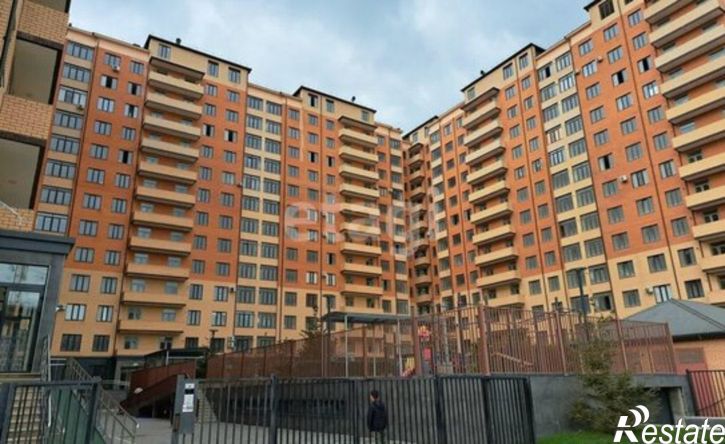 3-комн квартира Каспийск, проспект Акулиничева, 33А