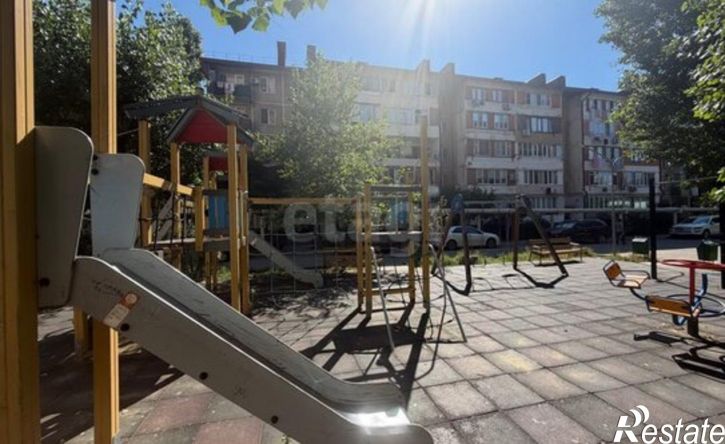 3-комн квартира Махачкала, проспект Петра I, 99