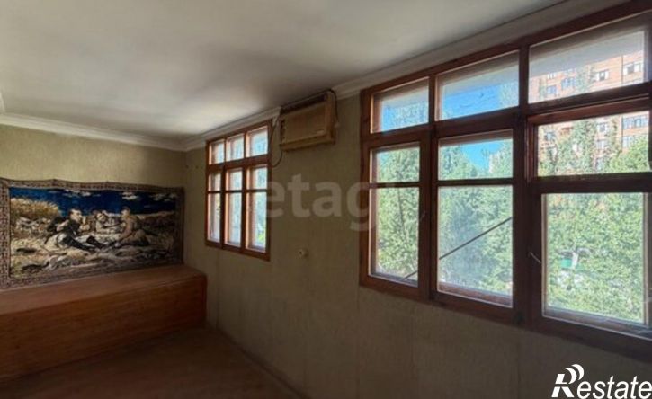 3-комн квартира Махачкала, проспект Петра I, 99