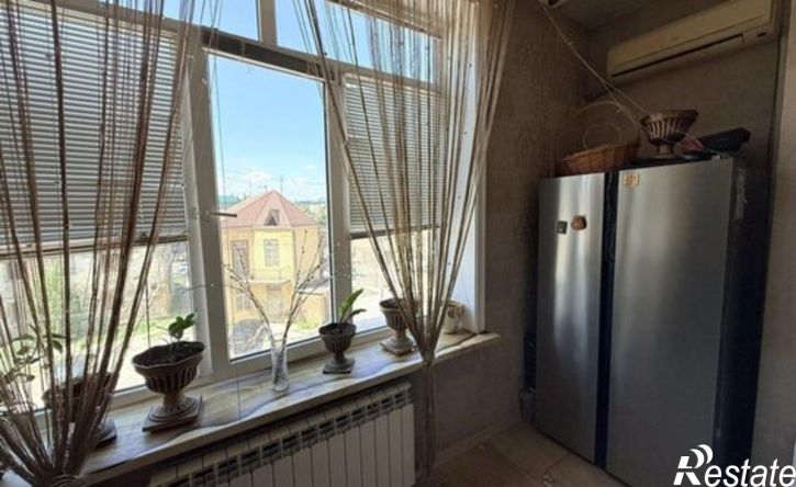 3-комн квартира Каспийск, улица Орджоникидзе, 1Е