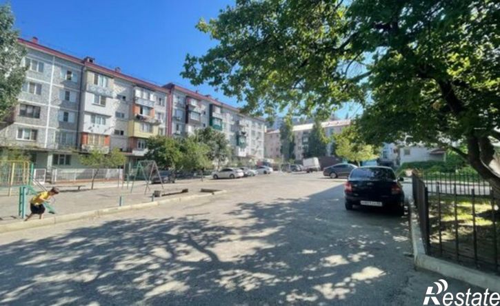 3-комн квартира Махачкала, улица Лаптиева, 67Б