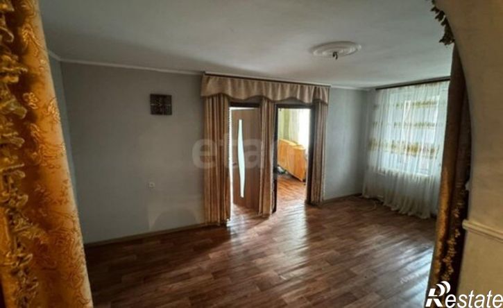 4-комн квартира Буйнакск, микрорайон Дружба, 56