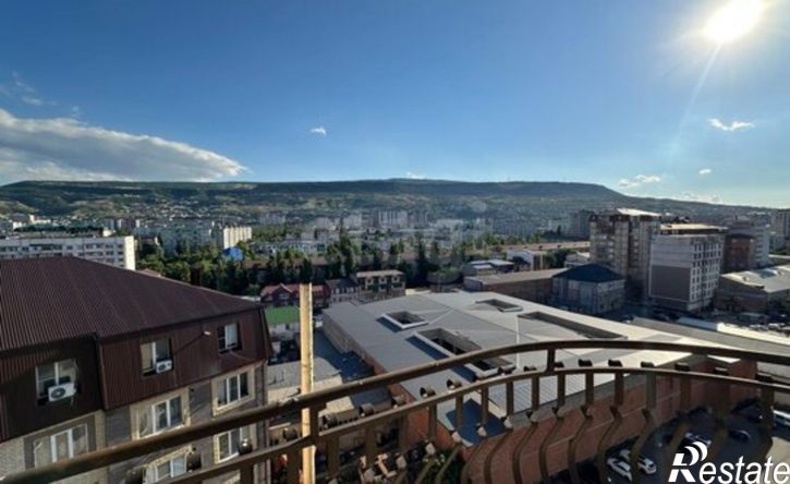 3-комн квартира Махачкала, улица Ирчи Казака, 53Гк3