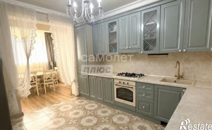 3-комн квартира Каспийск, Молодёжная улица, 4