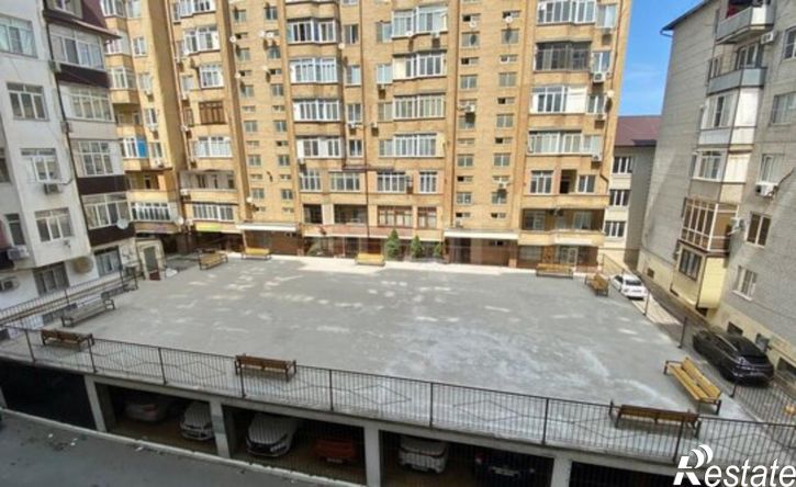 2-комн квартира Махачкала, улица Юсупа Акаева, 25А