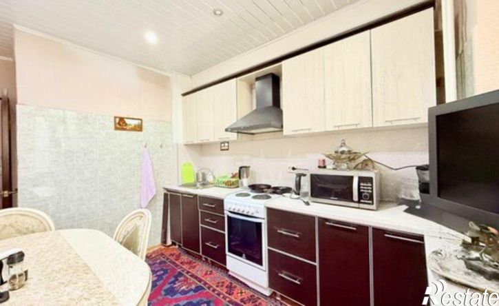 4-комн квартира Махачкала, улица Габитова, 8А