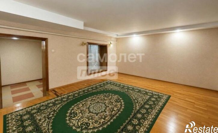 4-комн квартира Махачкала, улица Героев Дагестана, 14Б