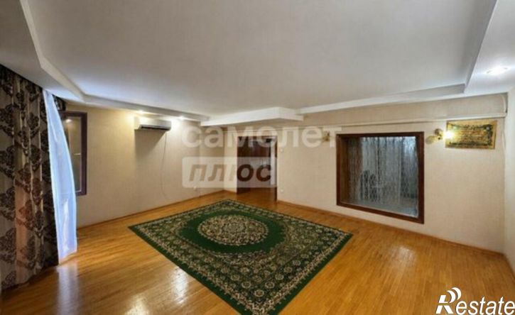 4-комн квартира Махачкала, улица Героев Дагестана, 14Б