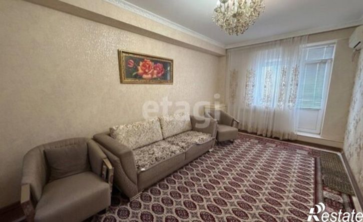 3-комн квартира Махачкала, Газопроводная улица, 8к16