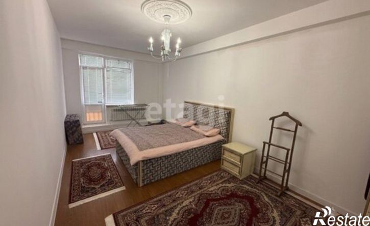 3-комн квартира Махачкала, Газопроводная улица, 8к16