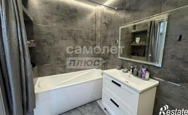 2-комн квартира Махачкала, улица Абу Даги, 4В