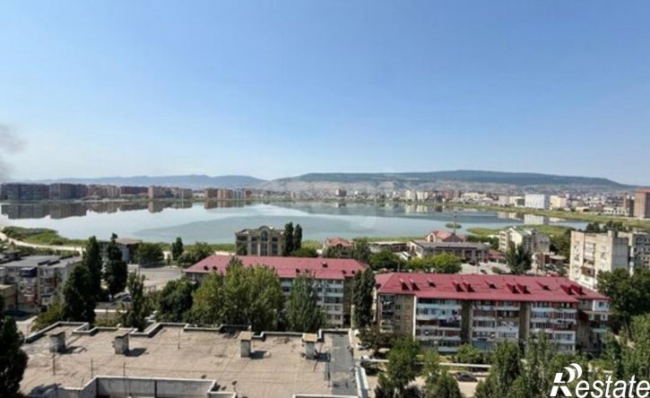 2-комн квартира Махачкала, проспект Петра I, 103Вк1