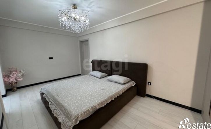 5-комн квартира Махачкала, улица Тулпара Мусалаева, 8