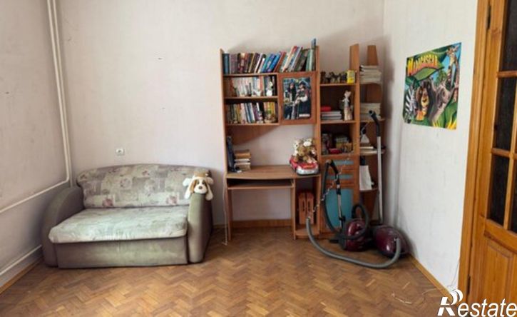 4-комн квартира Махачкала, улица Даниялова, 46