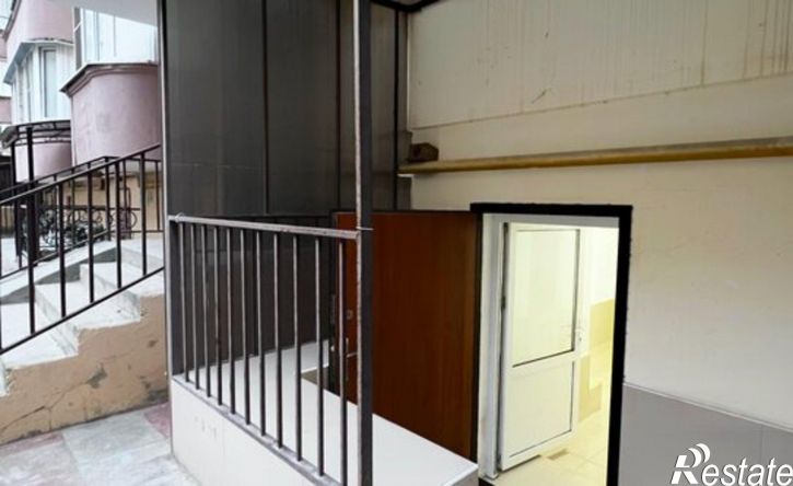 3-комн квартира Каспийск, проспект Акулиничева, 13А