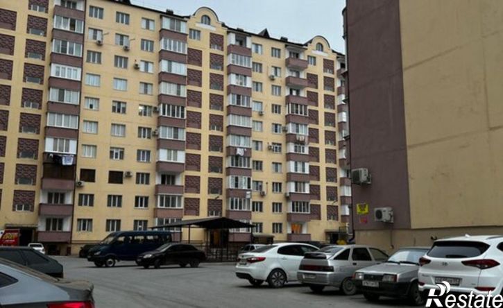 3-комн квартира Каспийск, проспект Акулиничева, 13А