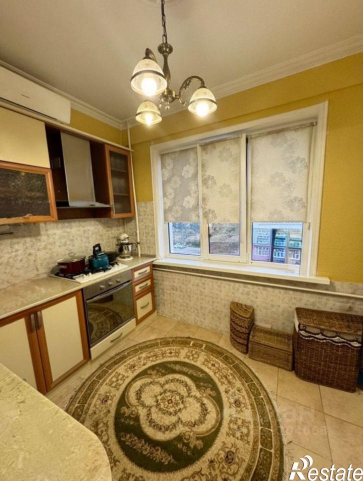 3-комн квартира Каспийск, улица Ленина, 37